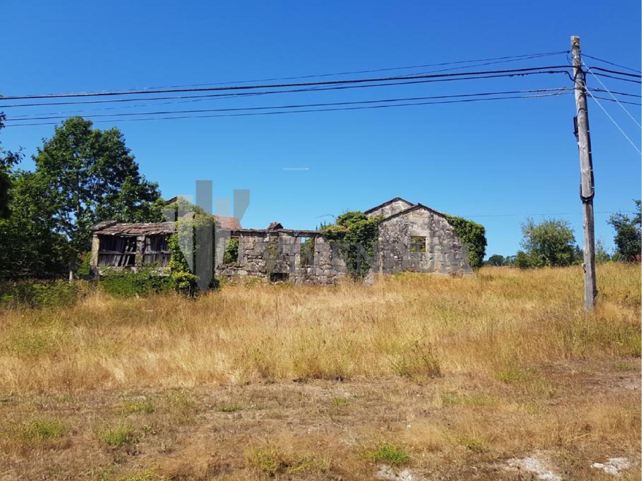 VENTA CASA A RESTAURAR DE 133M2 ZONA BURÑEIRA - FORNELOS