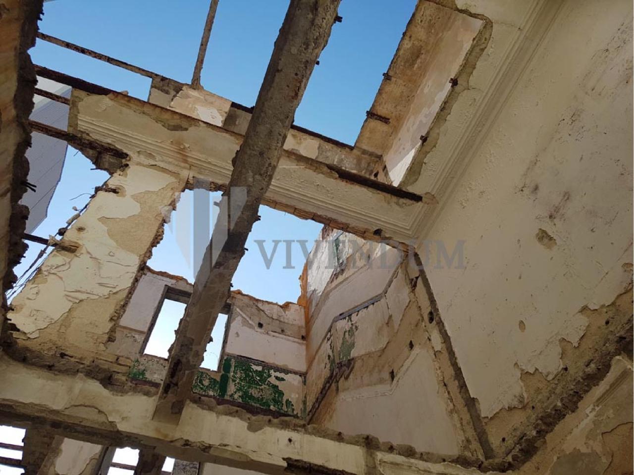 VENTA EDIFICIO DE 610M2 ZONA ROSALIA CASTRO